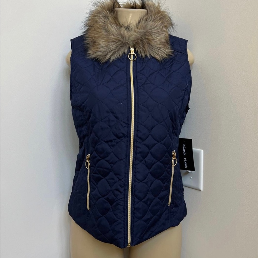 Black rivet blue fur collard vest